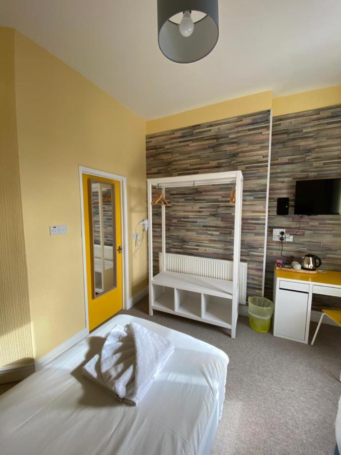 Wisestay คาร์ดิฟฟ์ ภายนอก รูปภาพ